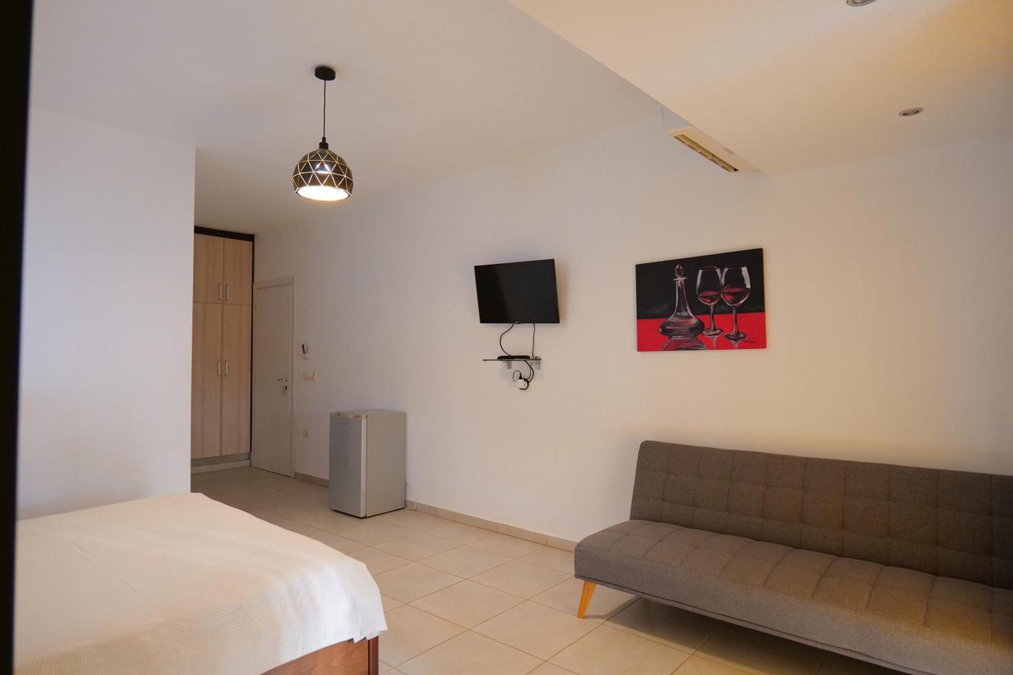 Hotel Jali ฮีมาเรอ ภายนอก รูปภาพ