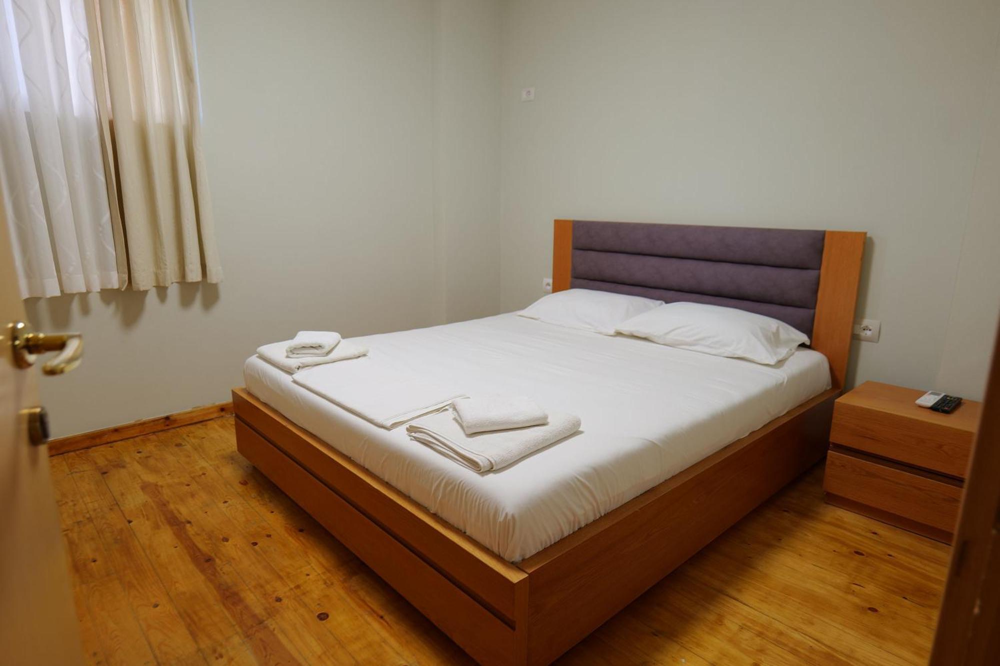 Hotel Jali ฮีมาเรอ ภายนอก รูปภาพ